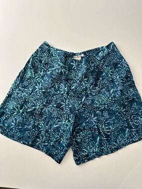 Vintage "Batik Bali" Leaf Print Loungewear Shorts Medium